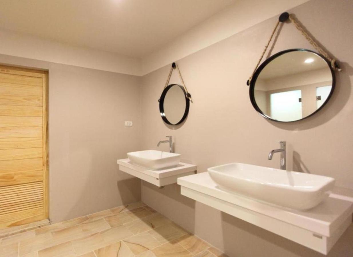 Lupta Hostel Patong Hideaway Luaran gambar
