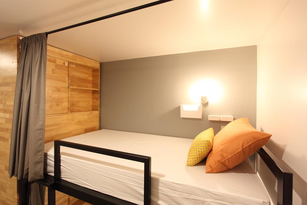Lupta Hostel Patong Hideaway Bilik gambar